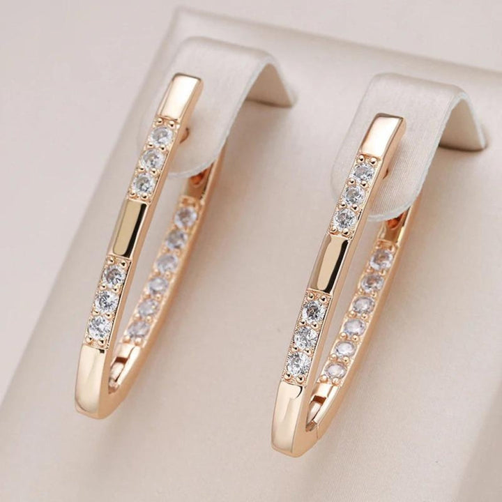 Elegante Ohrringe aus Gold mit Zirkon